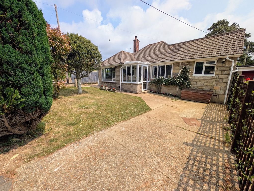 Property photo 2 of 30
