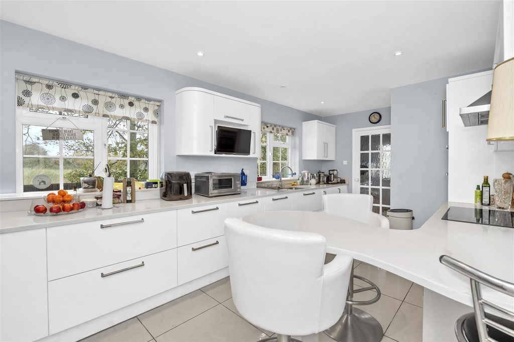 Property photo 2 of 31 Dcp_4888-2.Jpg