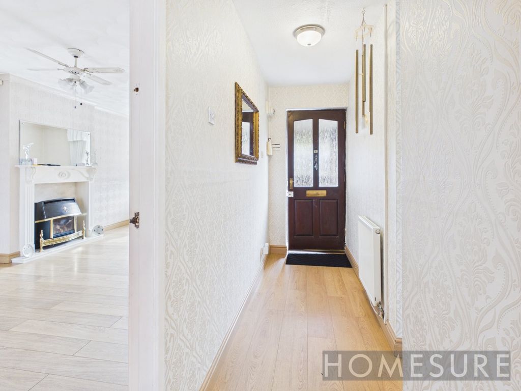 Property photo 3 of 10 Picture No. 04