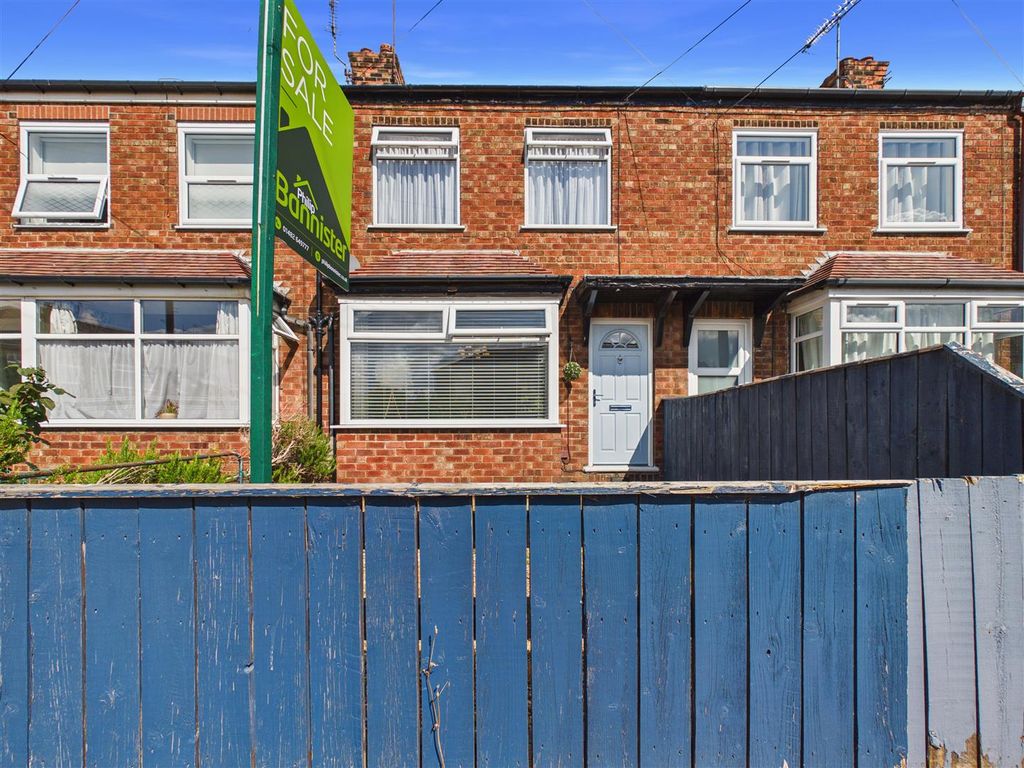 Property photo 1 of 9 Cam05193G0-Pr0191-Still007.Jpg