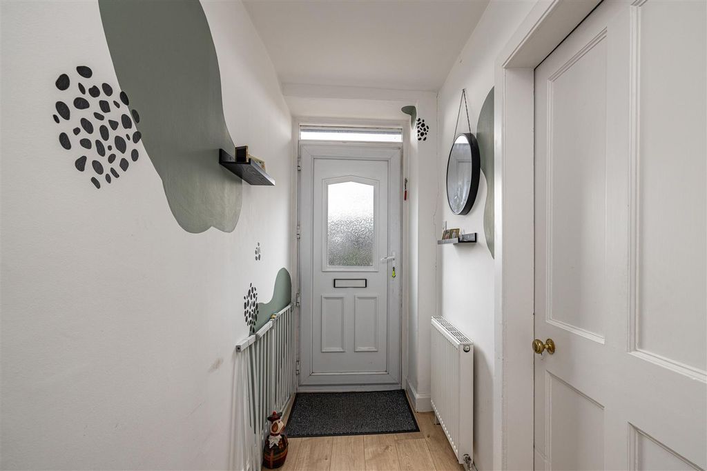Property photo 2 of 15 7 Ettrick Road Selkirk 008.Jpg