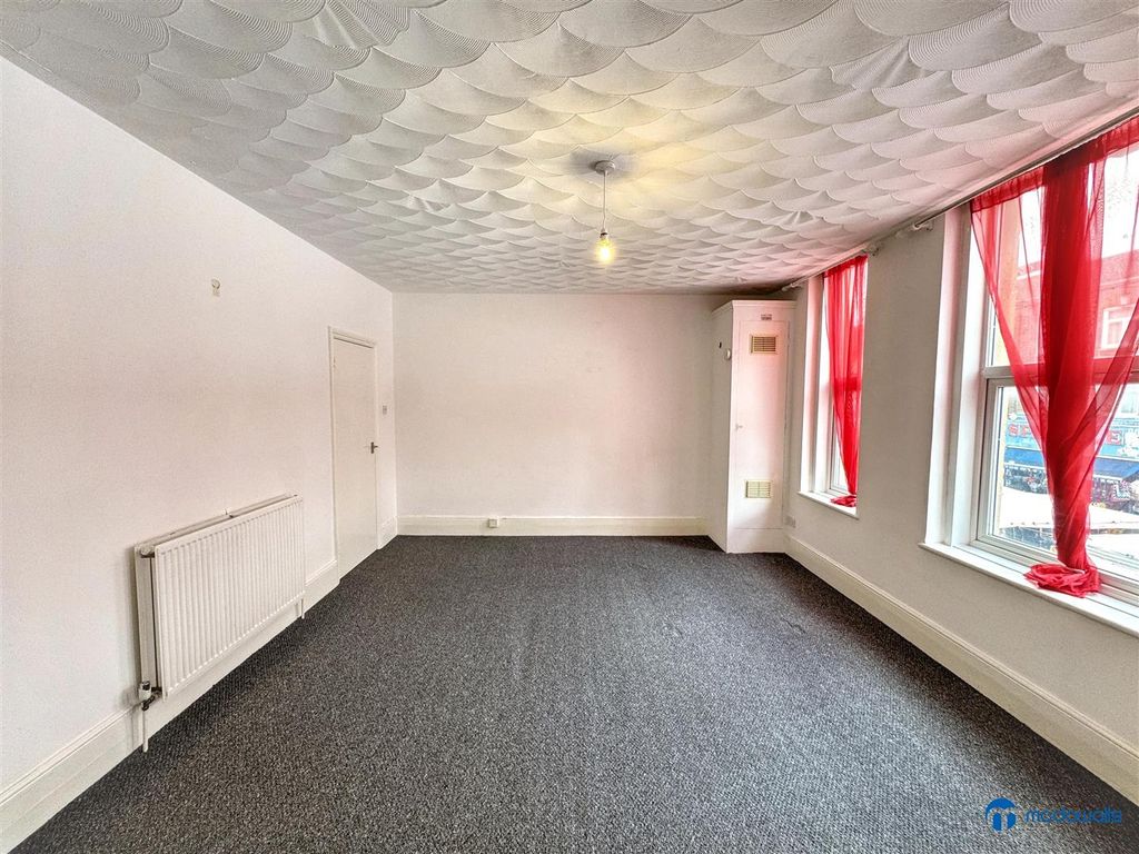 Property photo 3 of 13 Img_5963.Jpg