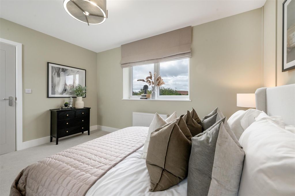 Property photo 2 of 12 26Uo3Vm2J0Oilb3A-55Bkg.Jpg