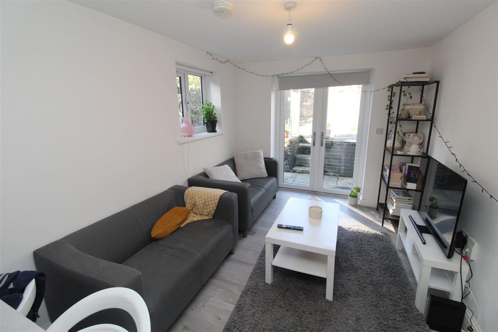 Property photo 1 of 11 Img_3957.Jpg