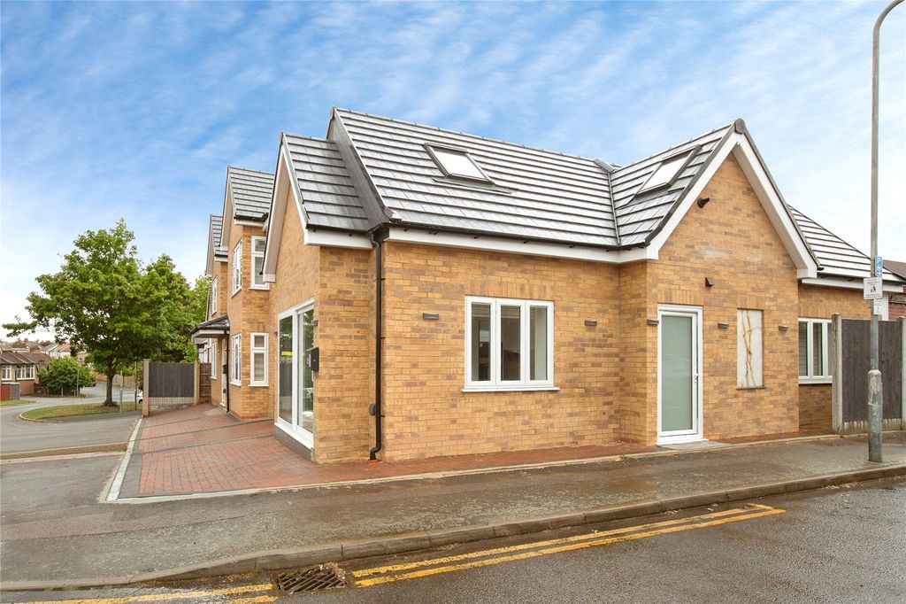 Property photo 1 of 16 Picture No. 35