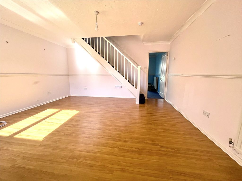 Property photo 2 of 20 Picture No. 21
