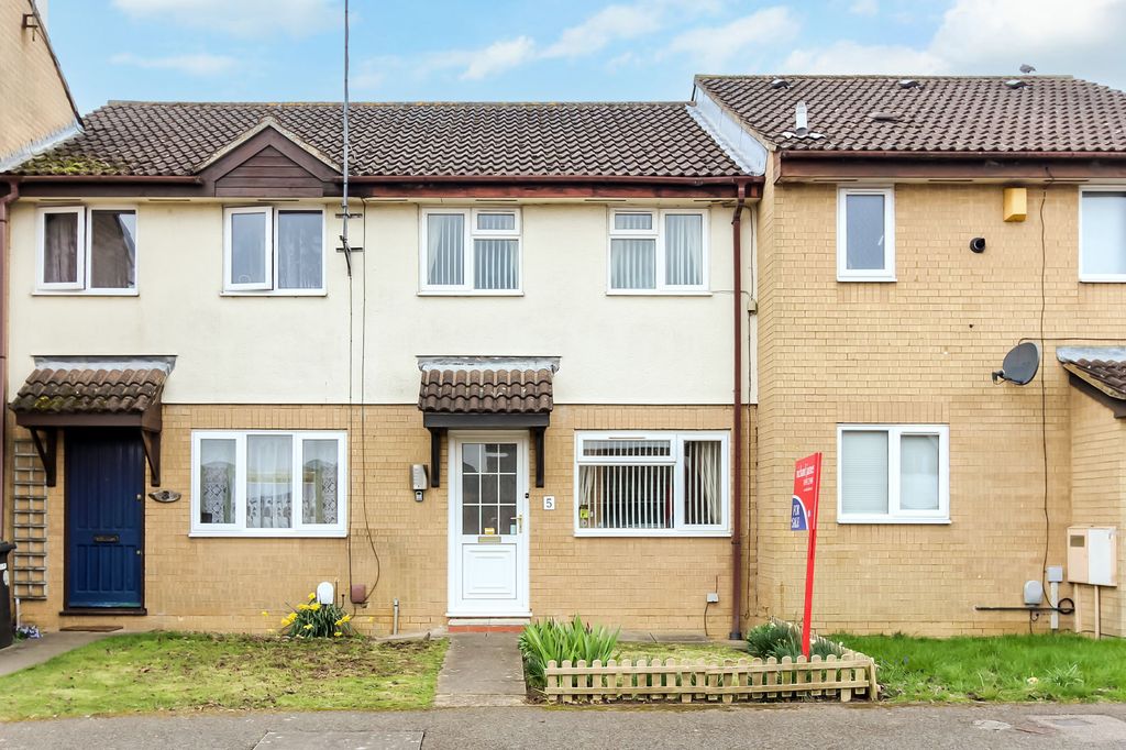 Property photo 1 of 11 Front