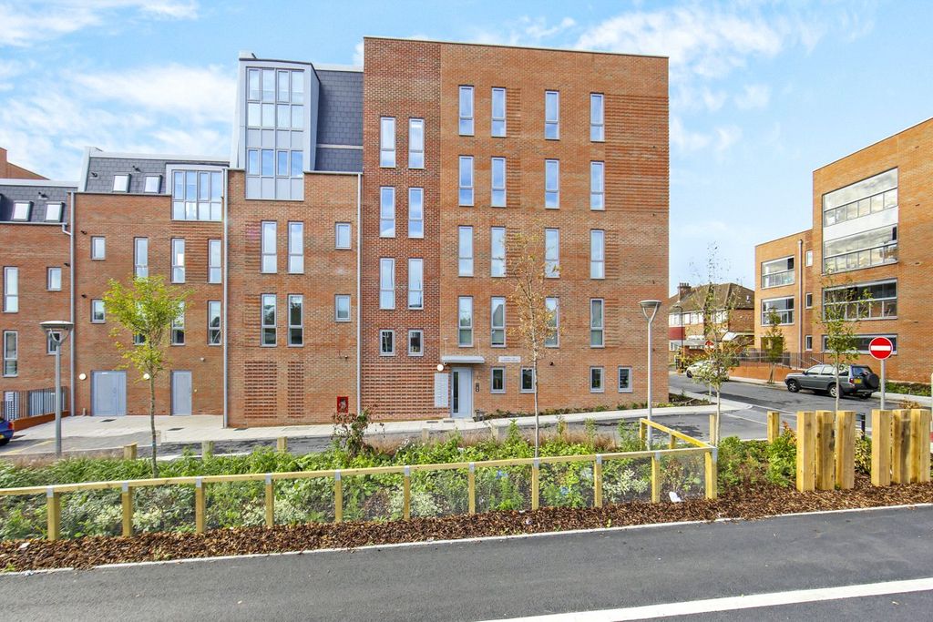 Property photo 1 of 10 Picture No. 11