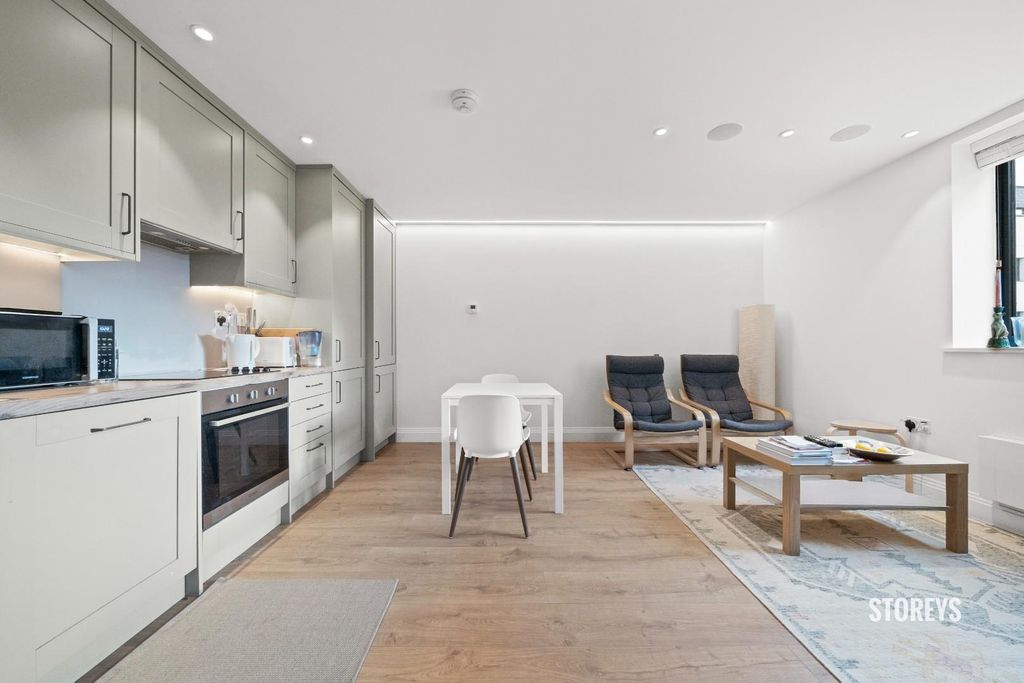 Property photo 3 of 30