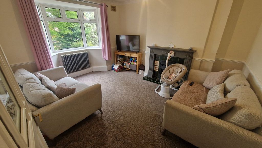 Property photo 2 of 13 Picture No. 05