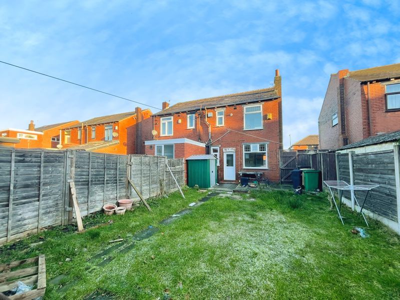 Property photo 2 of 10 Rear