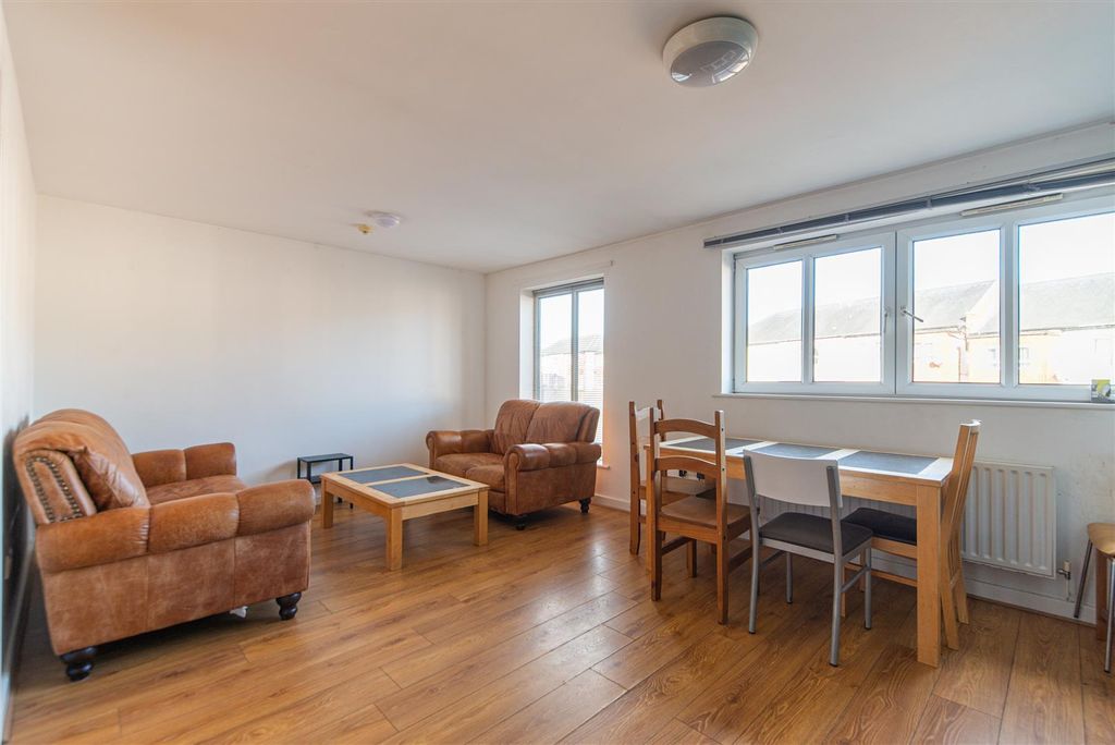 Property photo 1 of 10 2Wplagmib02-Lcjamiedyw.Jpg