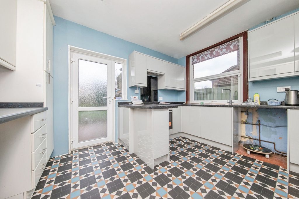 Property photo 1 of 21 Photo