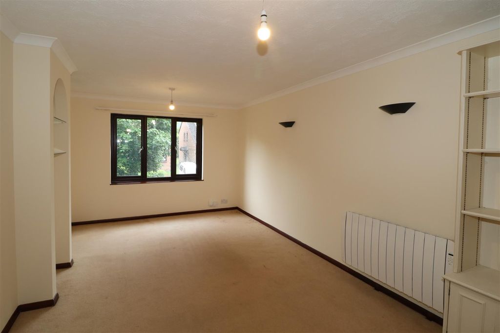 Property photo 2 of 10 Img_3762.Jpg
