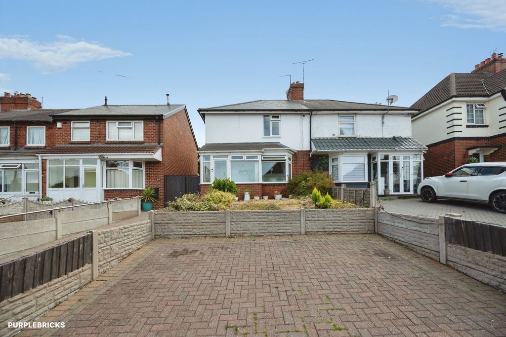 Property photo 3 of 27