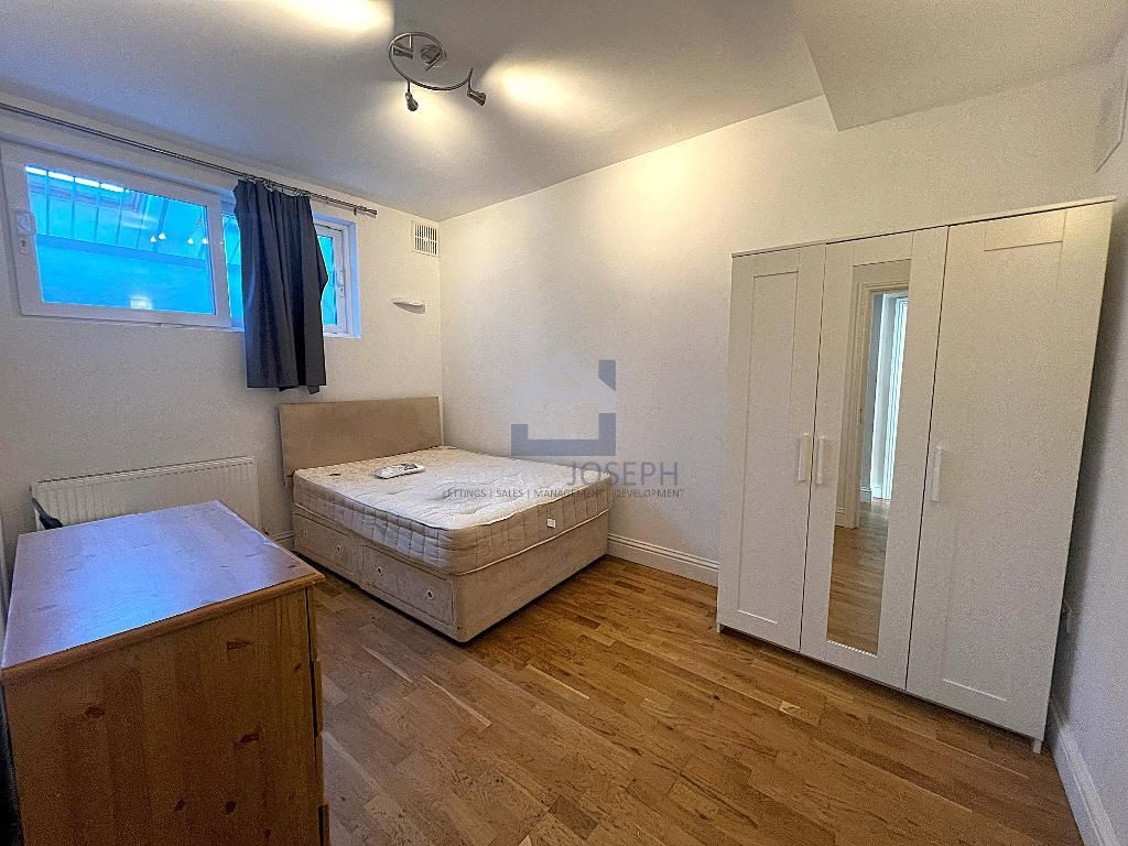 Property photo 3 of 8 Photo 3