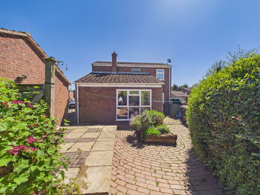 Property photo 2 of 17 Photo 15
