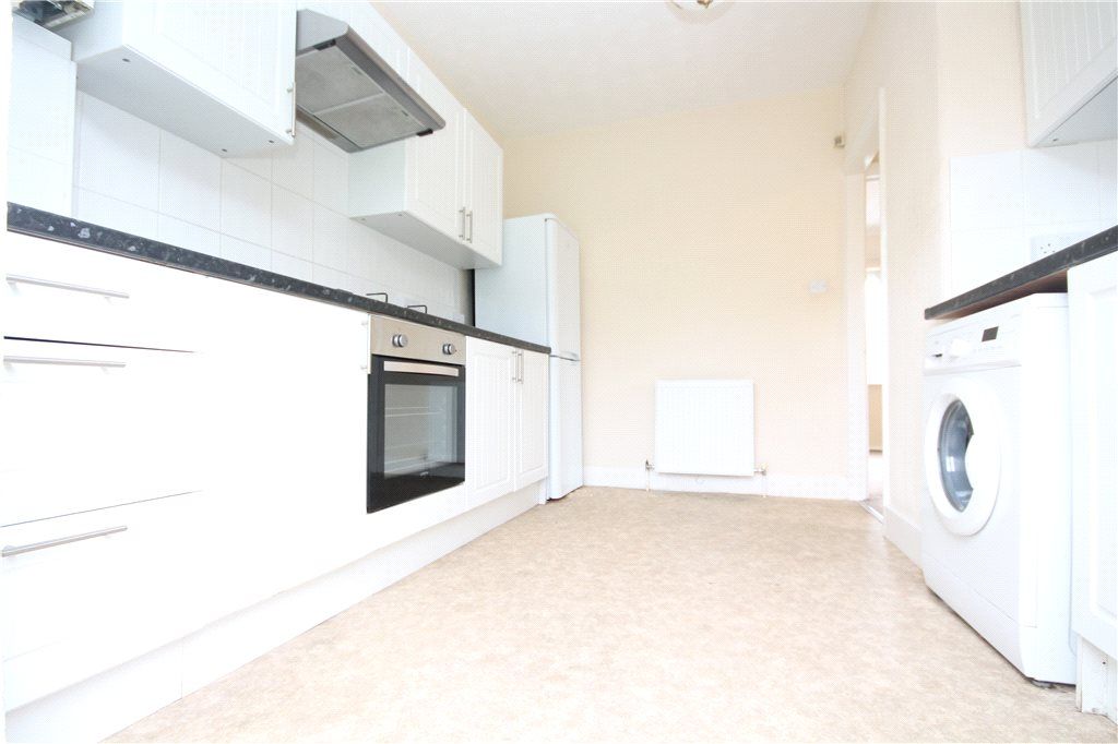 Property photo 3 of 13 Kitchen