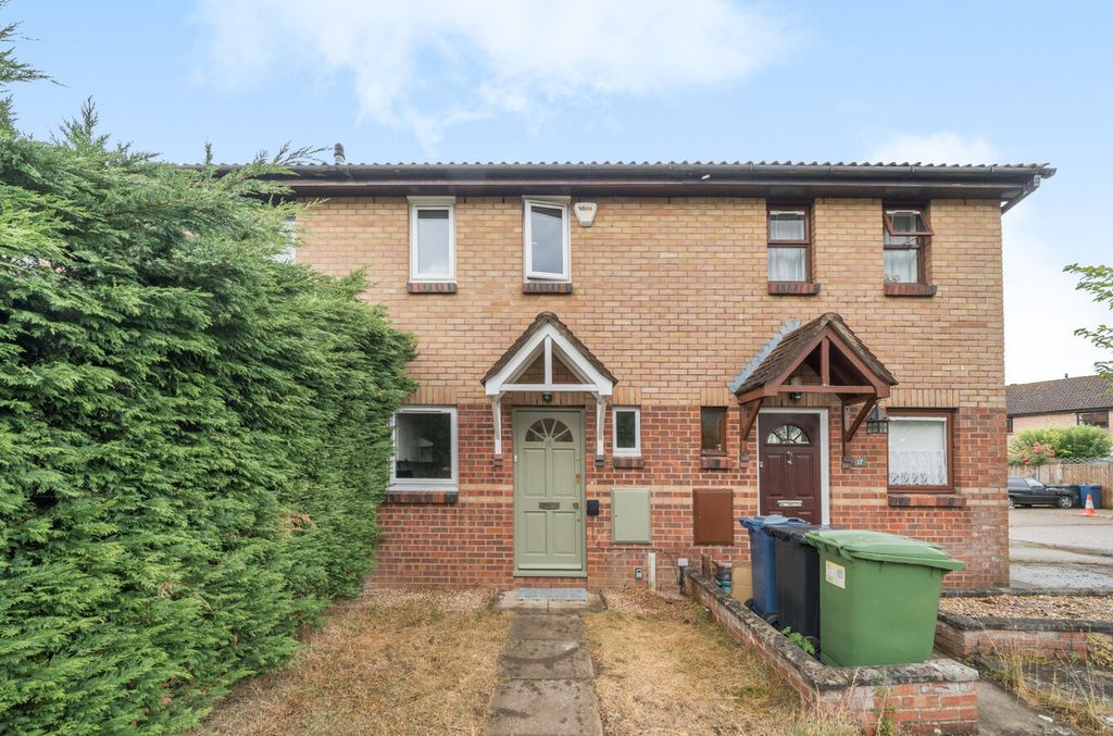 Property photo 2 of 16