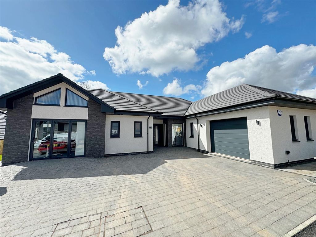 Property photo 1 of 37 External Front