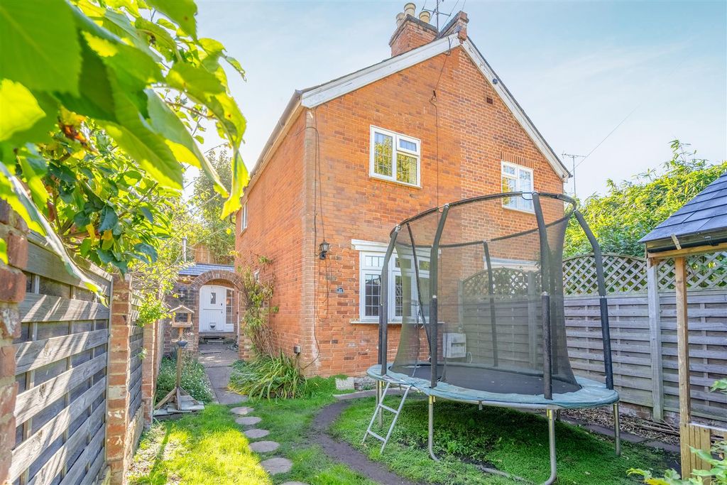 Property photo 1 of 10