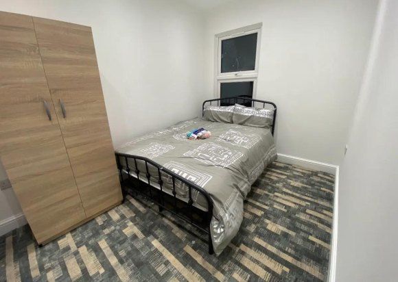 Property photo 3 of 8 0E7Db064-5214-4d39-B472-B222F2Ed5658.Webp