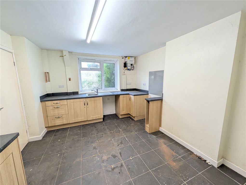 Property photo 2 of 14 Picture No. 20