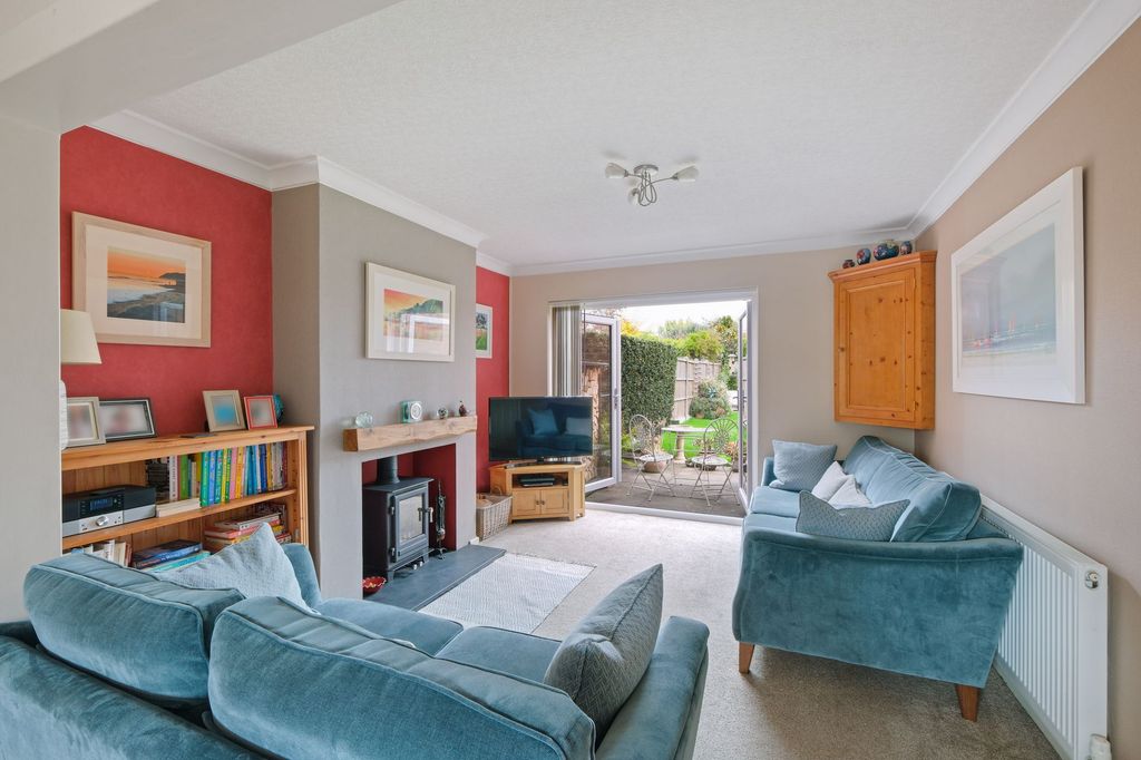 Property photo 3 of 20 21