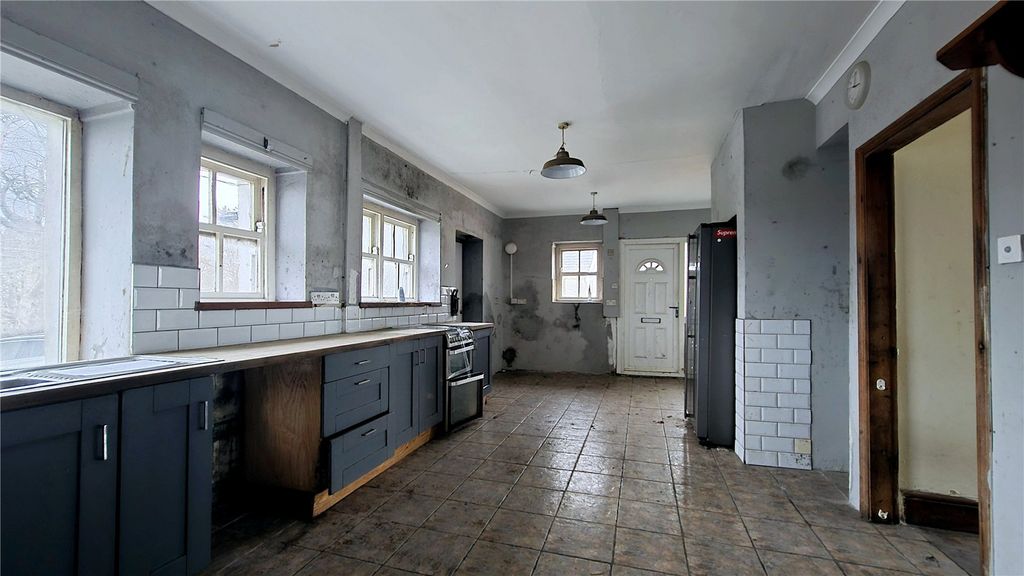 Property photo 3 of 20 Picture No. 19