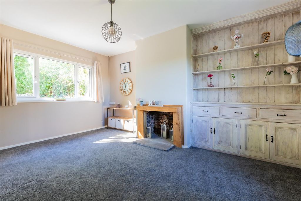 Property photo 3 of 22 1-20.Jpg