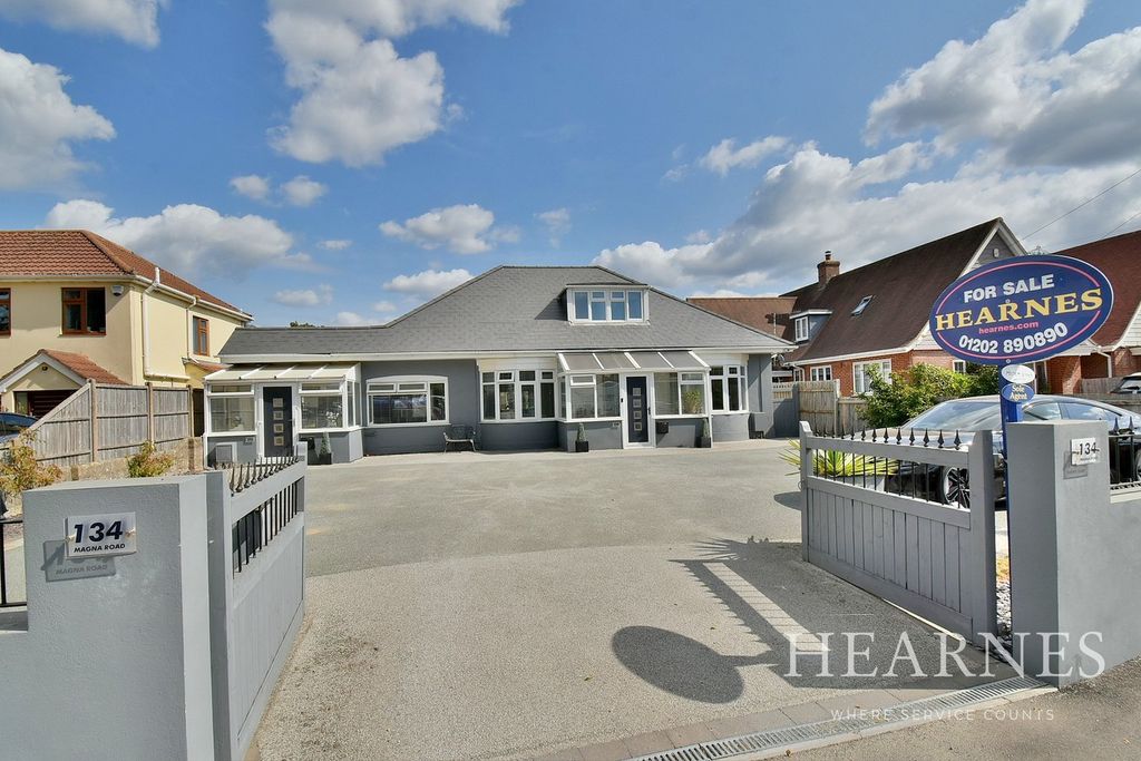 Property photo 1 of 26