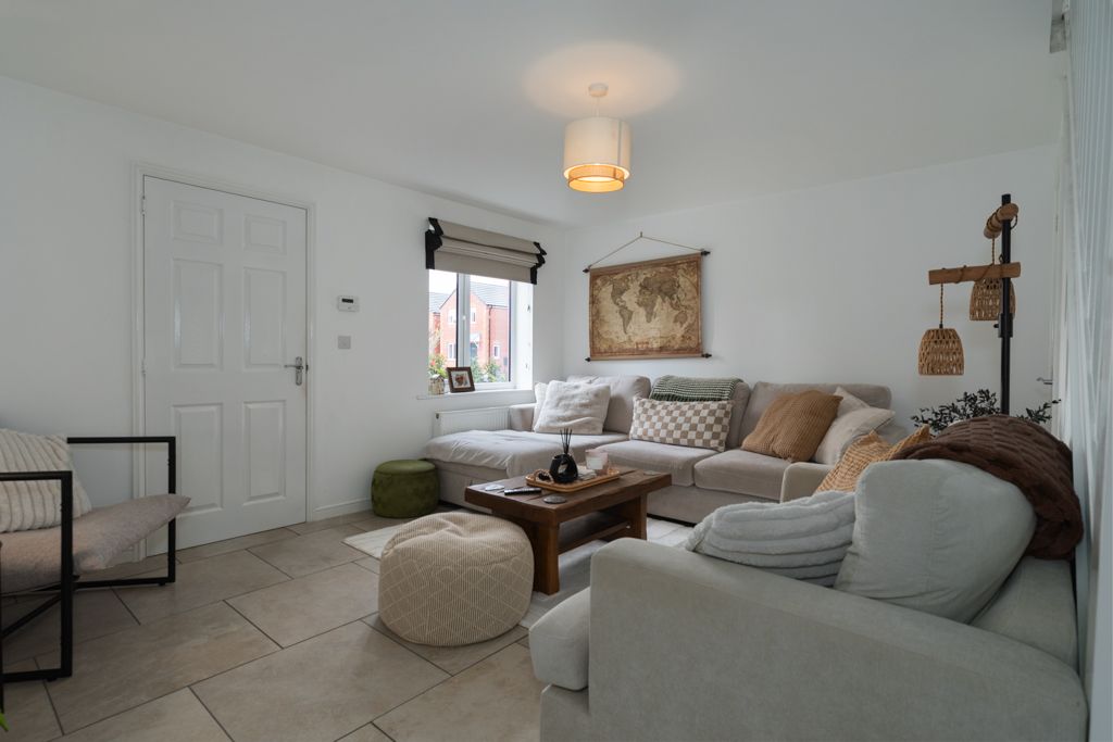 Property photo 2 of 24 B0030883