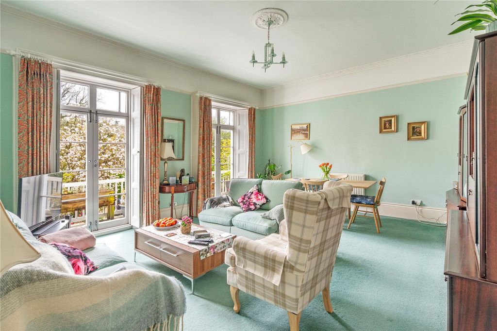 Property photo 2 of 10 Living Room