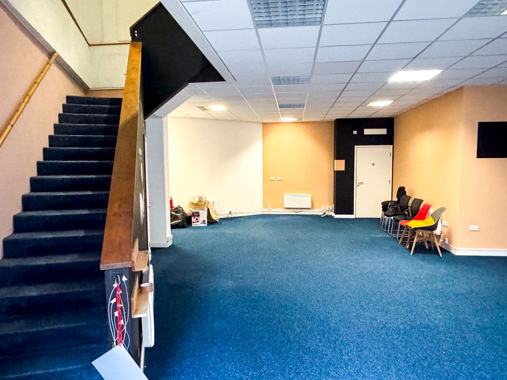 Property photo 2 of 8 Photo 20