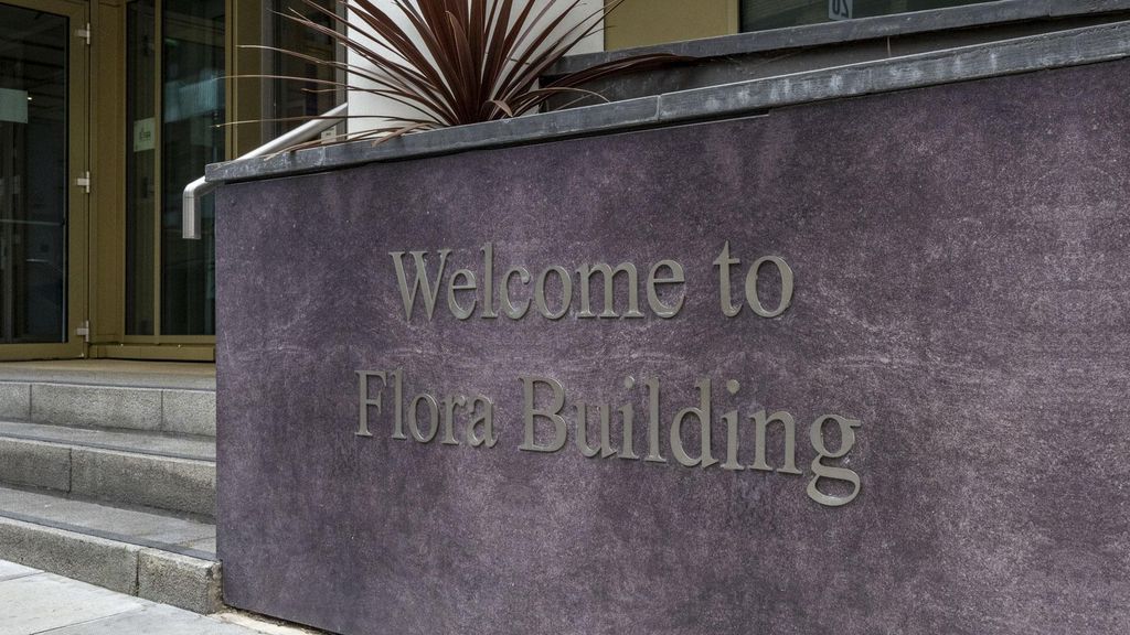 Property photo 1 of 36