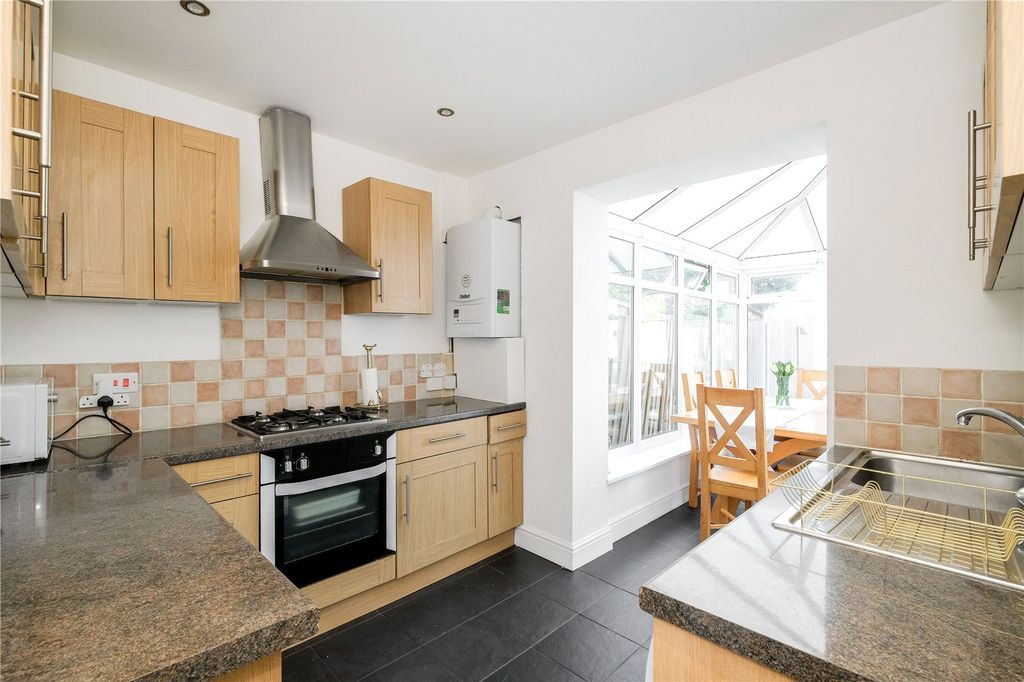 Property photo 3 of 15 Kitchen