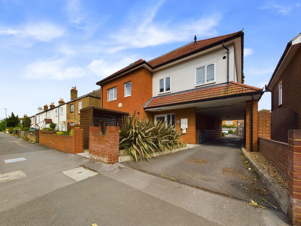 Property photo 1 of 20 Picture No. 32