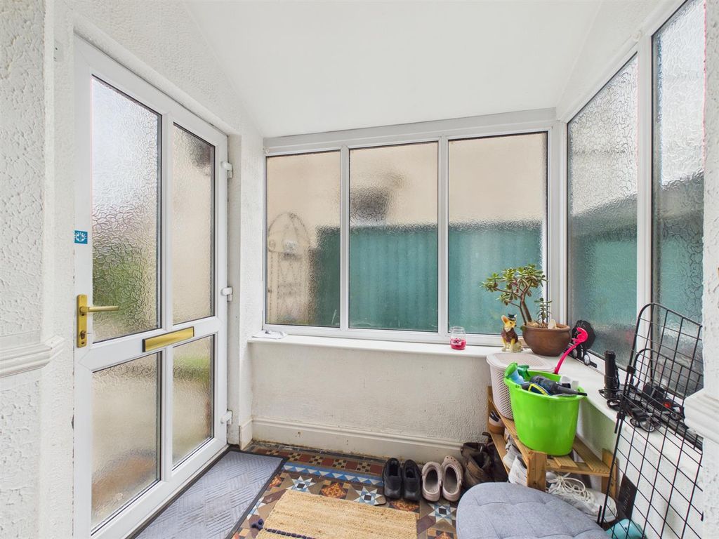 Property photo 2 of 41 Cam03844G0-Pr0487-Still003.Jpg