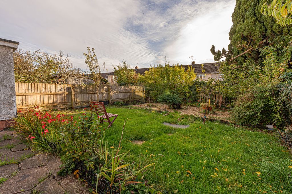 Property photo 2 of 29