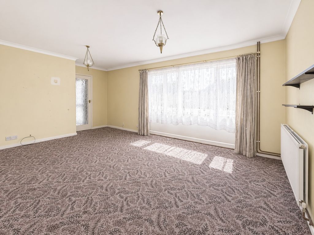 Property photo 3 of 11