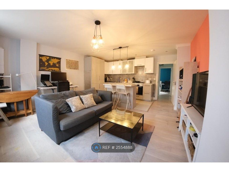 Property photo 2 of 11 Open Plan Living Room And Kitchen