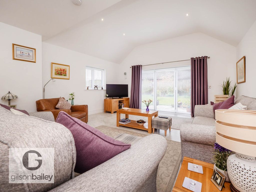 Property photo 3 of 31