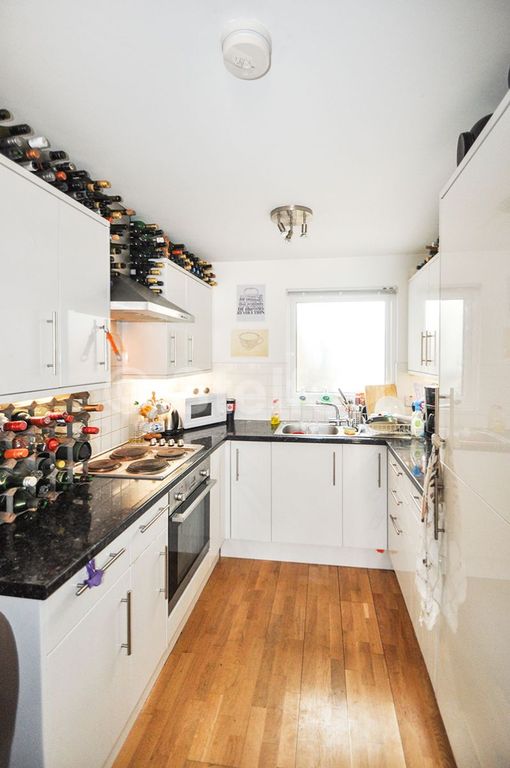 Property photo 3 of 12