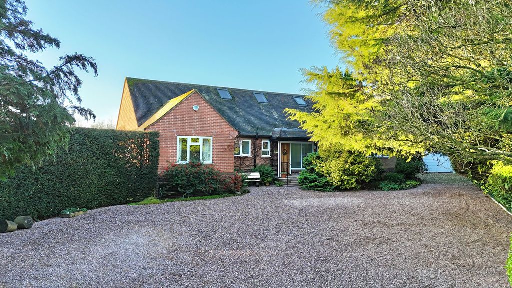 Property photo 2 of 24