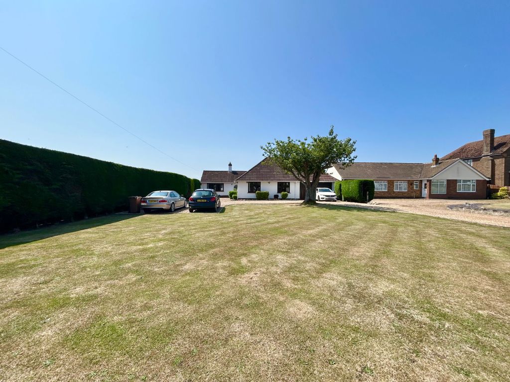 Property photo 1 of 30