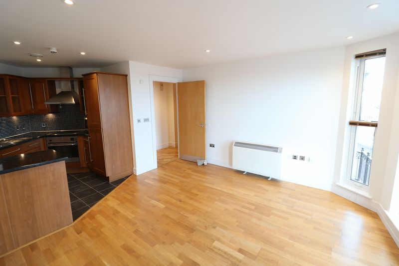 Property photo 3 of 21 Photo 8