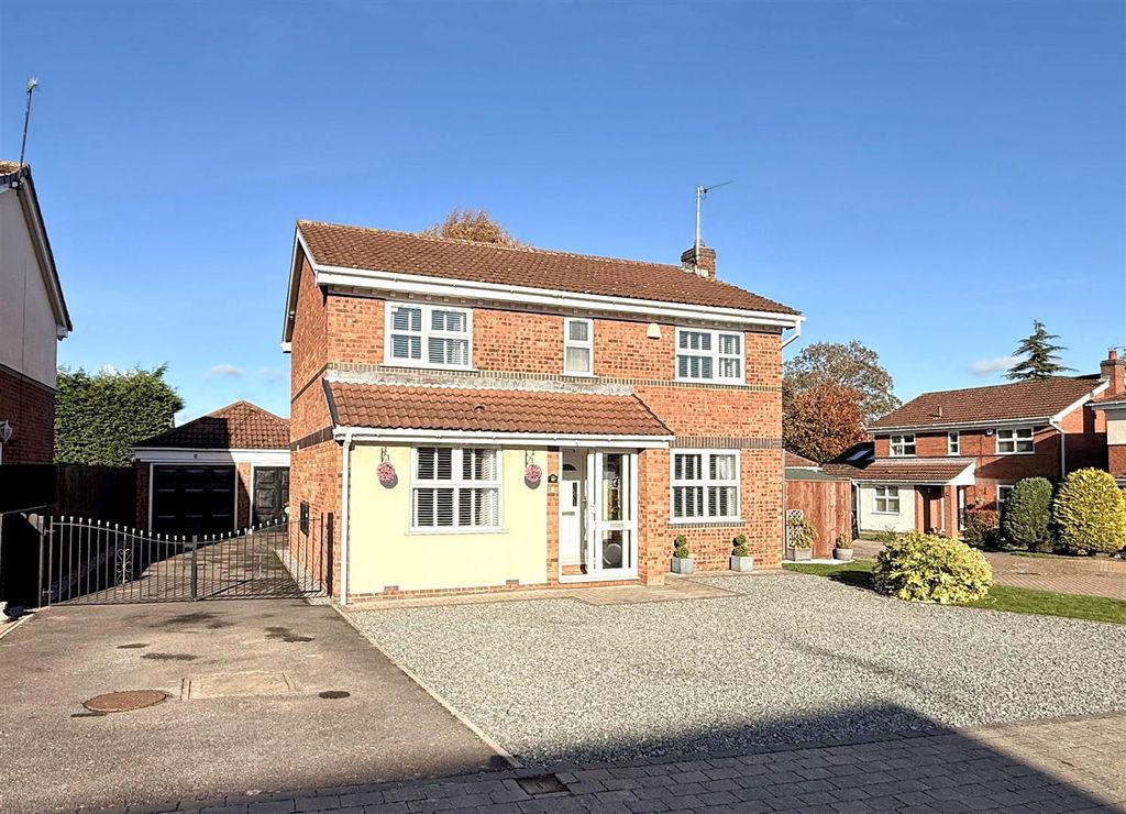 Property photo 1 of 23