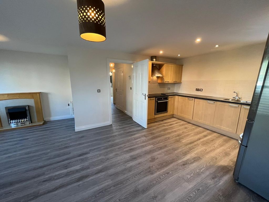 Property photo 2 of 9 Living Room