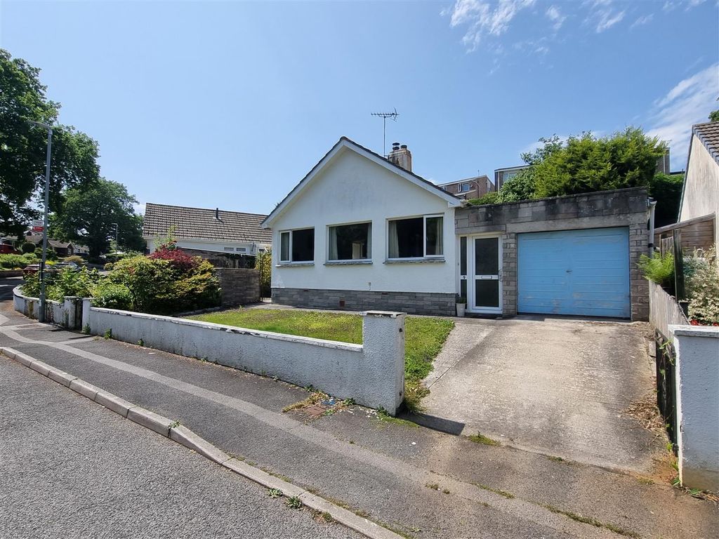 Property photo 1 of 13 Front.Jpg