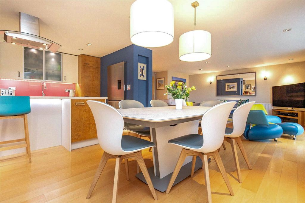 Property photo 1 of 13 Picture No. 19